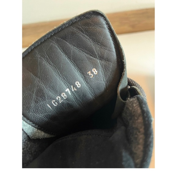 Chanel leather winter ankle boots, Sz EU 38, US 7, 100% Authentic! - Picture 4 of 9